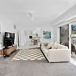 Bilinga Beach House